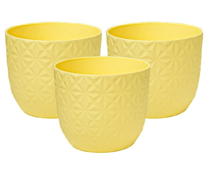 PLASTIC POT YELLOW  15 CM (PACK OF  3 PC )